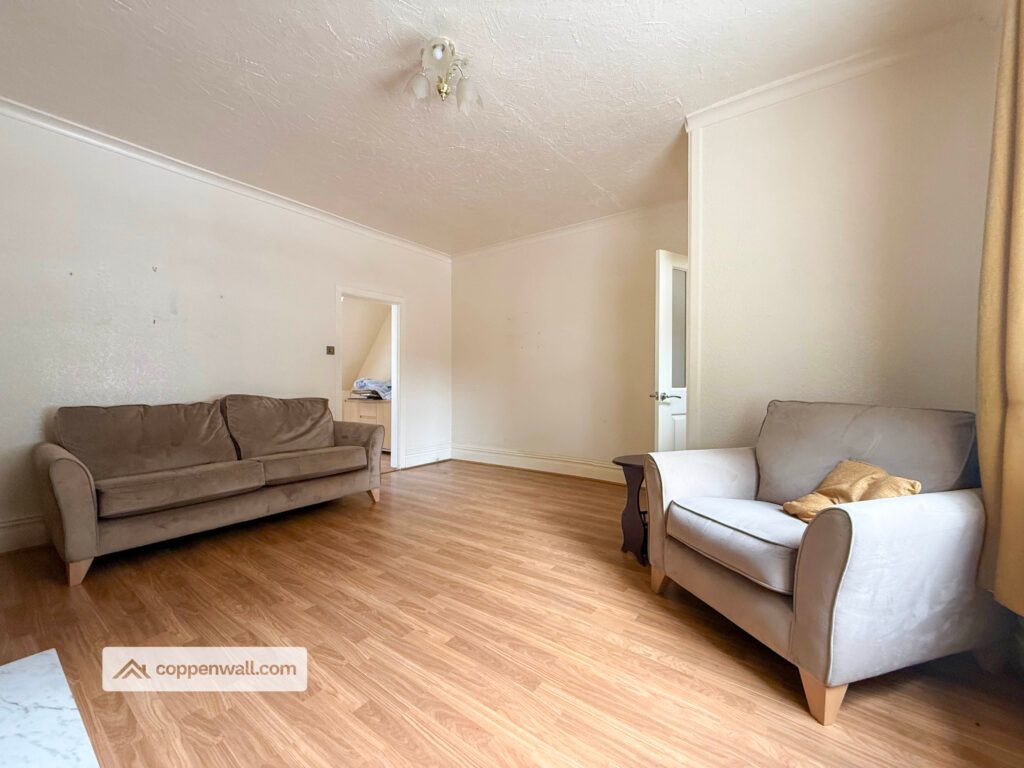 Property photo 3 of 24
