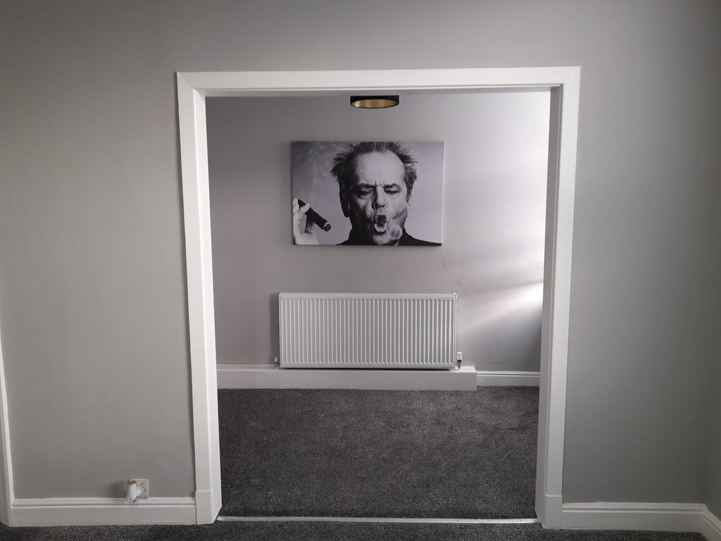 Property photo 3 of 25