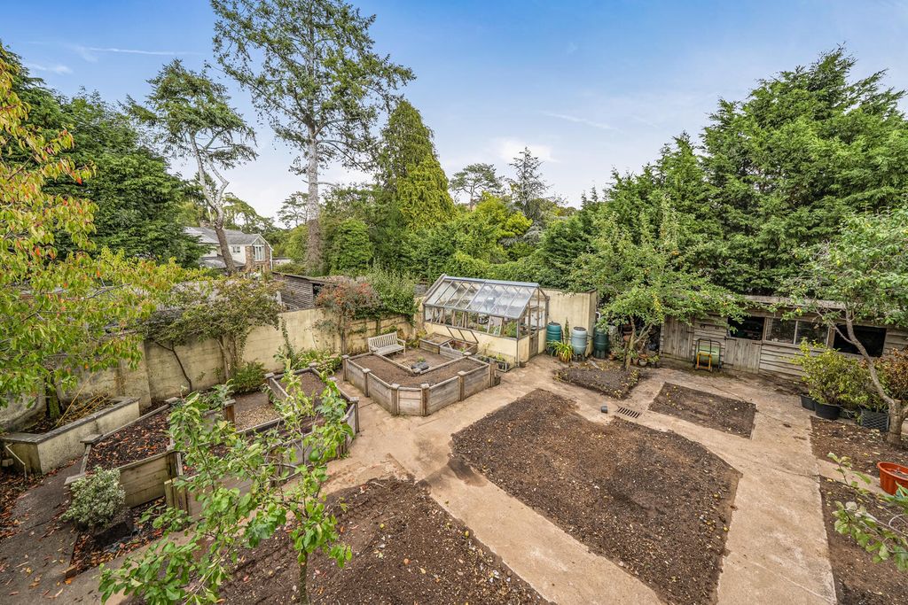 Property photo 2 of 20 Rear Garden