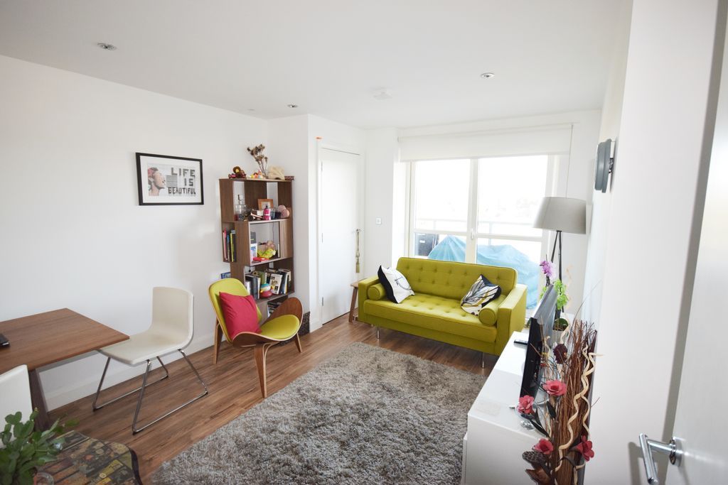 Property photo 2 of 5 Photo 1