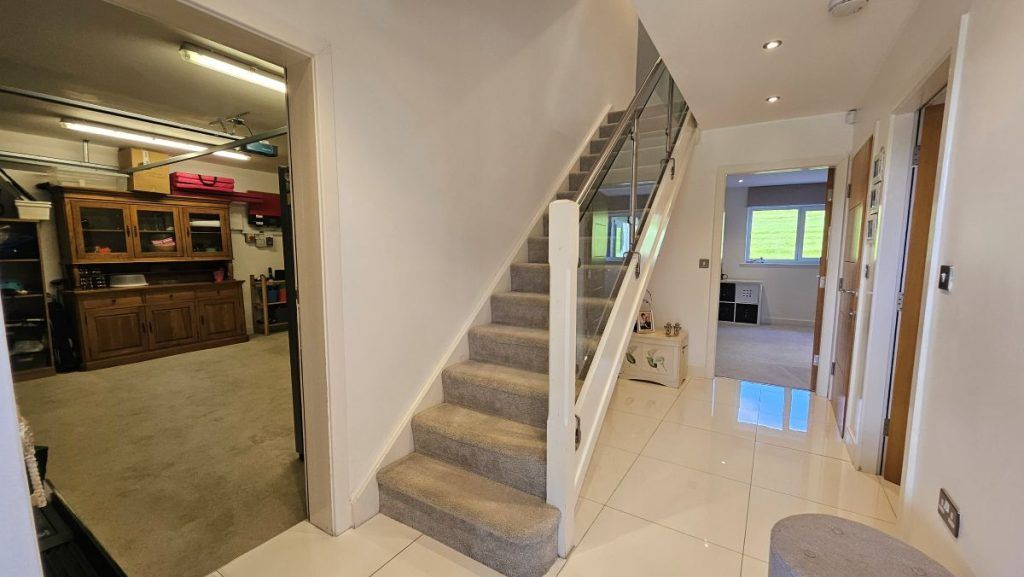 Property photo 3 of 55 4