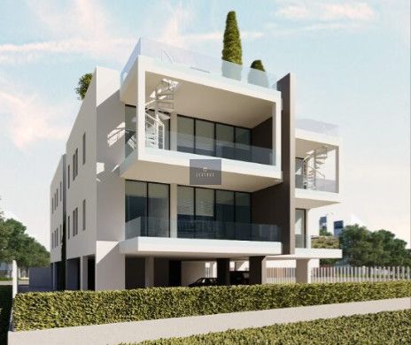 Property photo 1 of 3