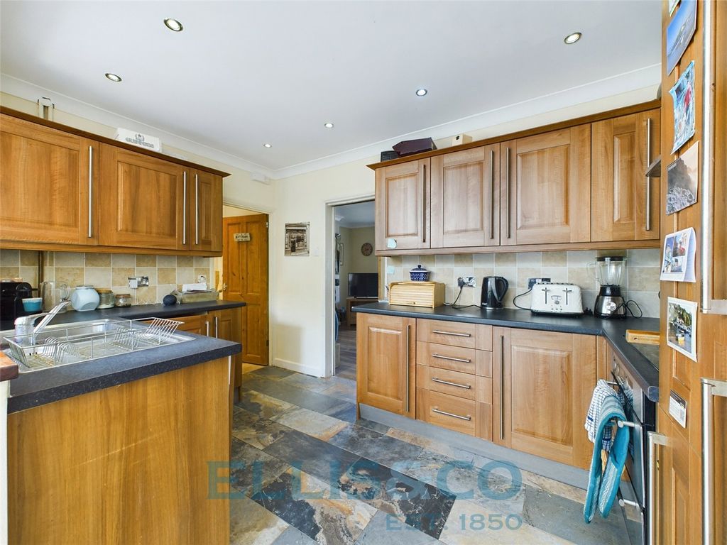 Property photo 3 of 13 Picture No. 03