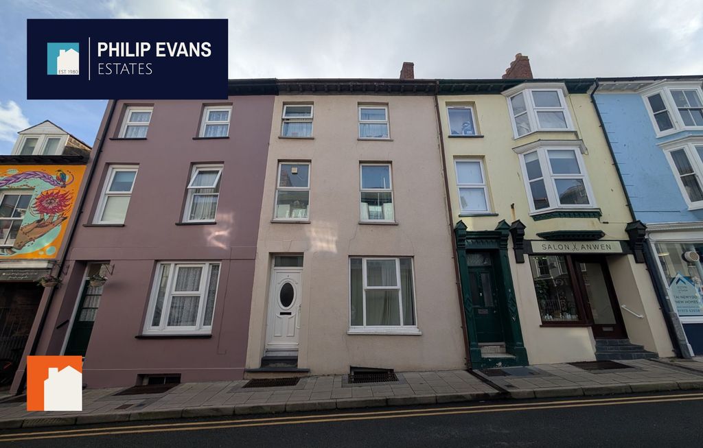 Property photo 1 of 2