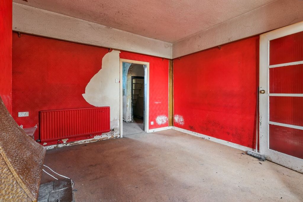 Property photo 3 of 10 Image 3