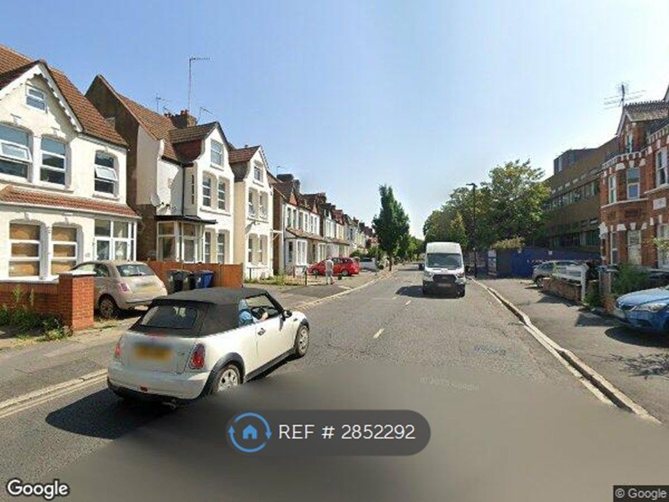 Property photo 1 of 9