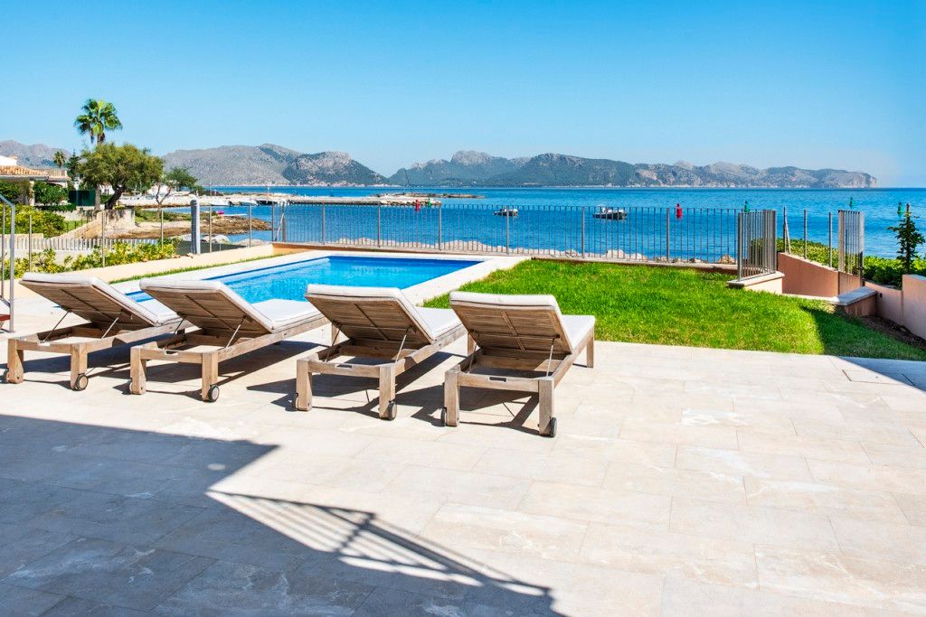 Property photo 1 of 20 Swimming Pool Views (1)