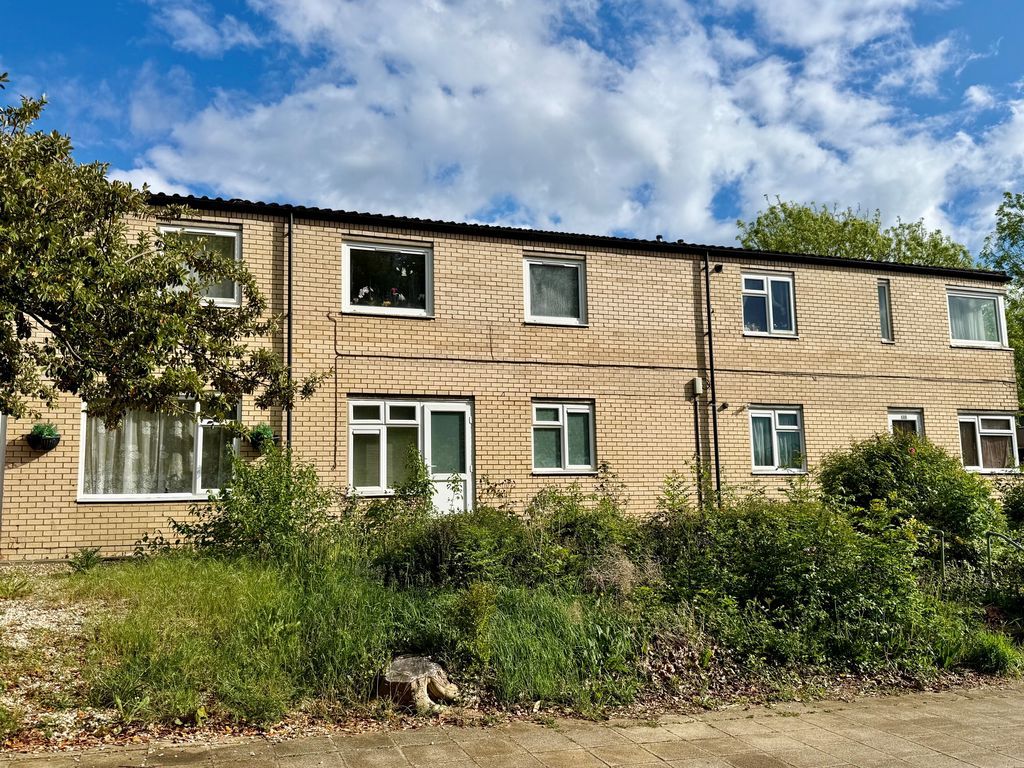 Property photo 1 of 6 Photo 7