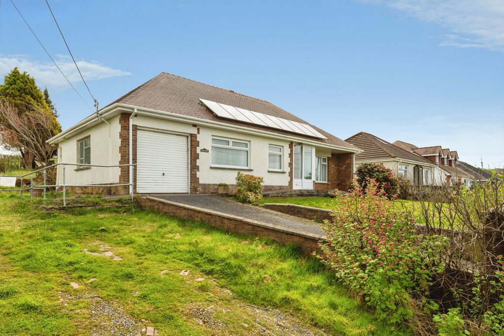 Property photo 1 of 23 Pbox-Img.Jpg
