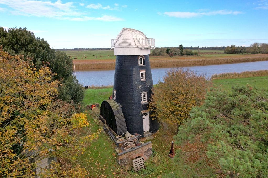 Property photo 3 of 20