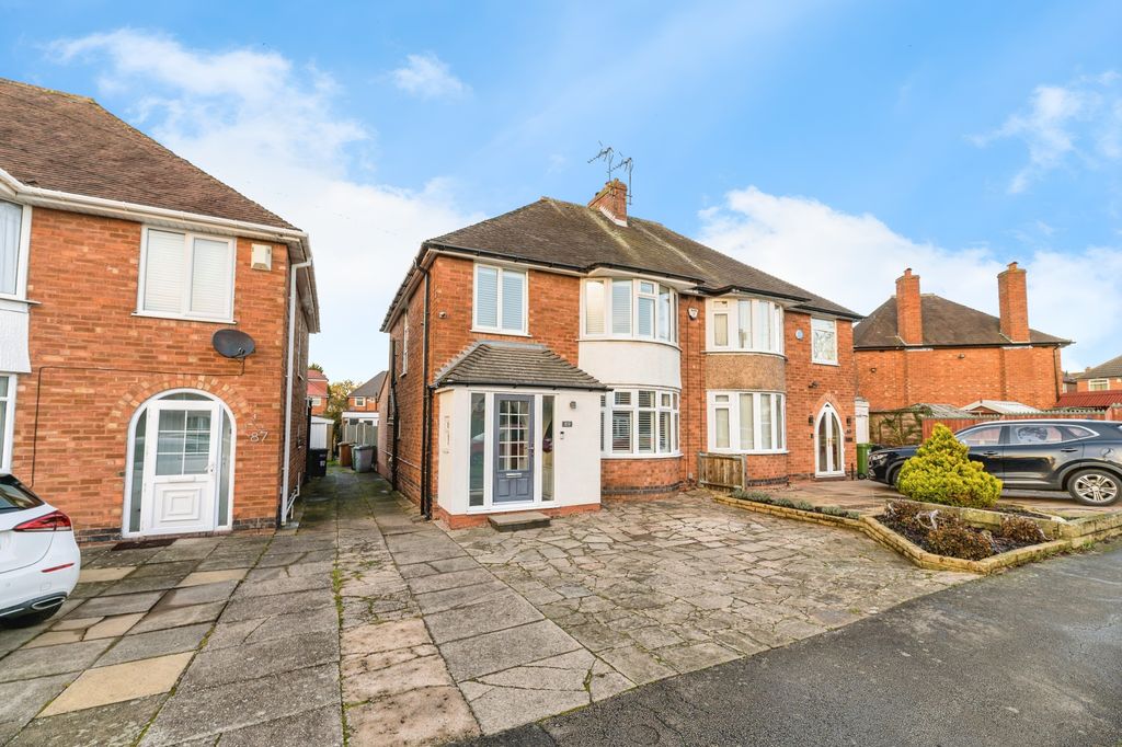 Property photo 1 of 29 D1689665-02