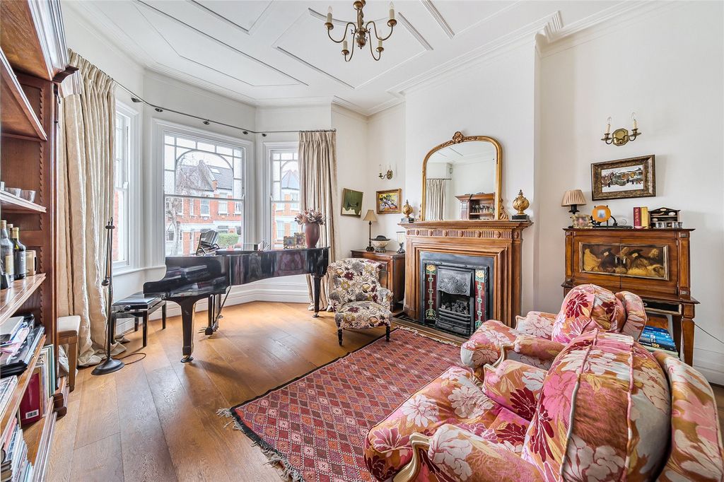 Property photo 2 of 21 Picture No. 20