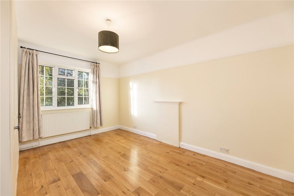 Property photo 3 of 6 Picture No. 03