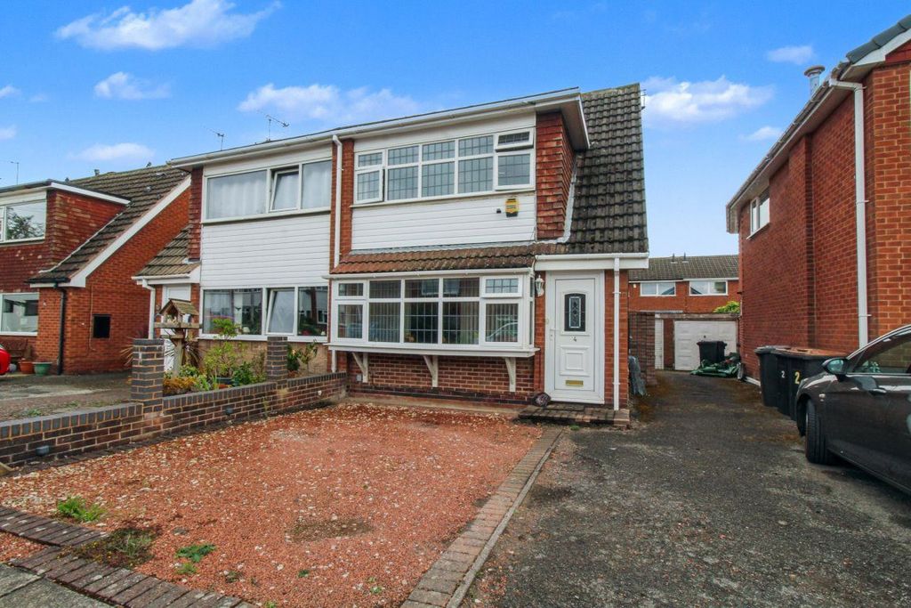 Property photo 1 of 19