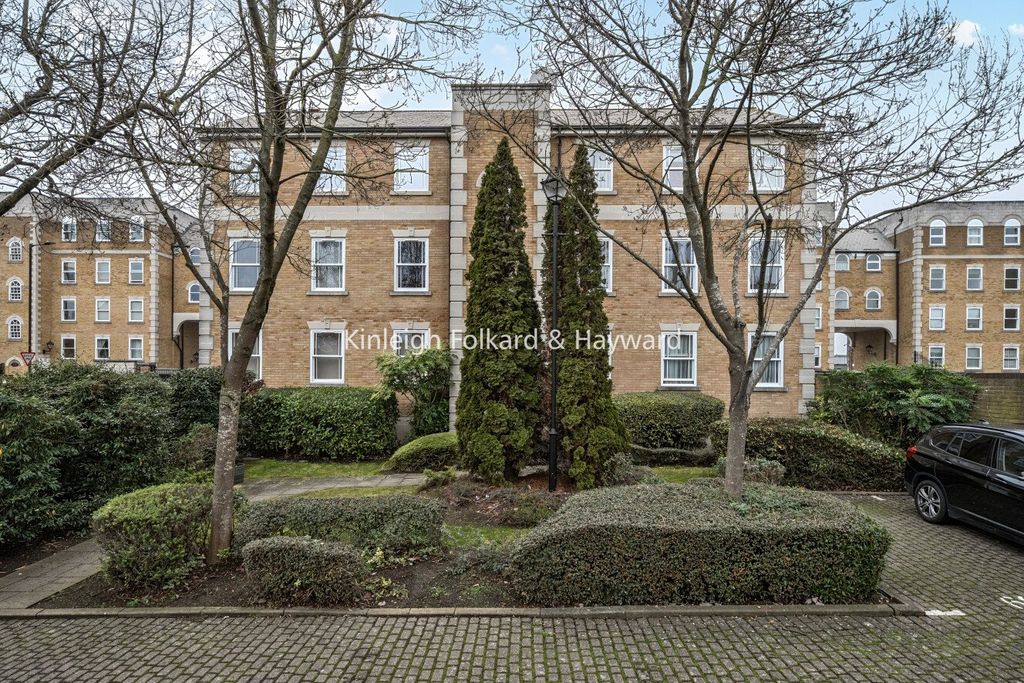 Property photo 1 of 18 Picture No. 05