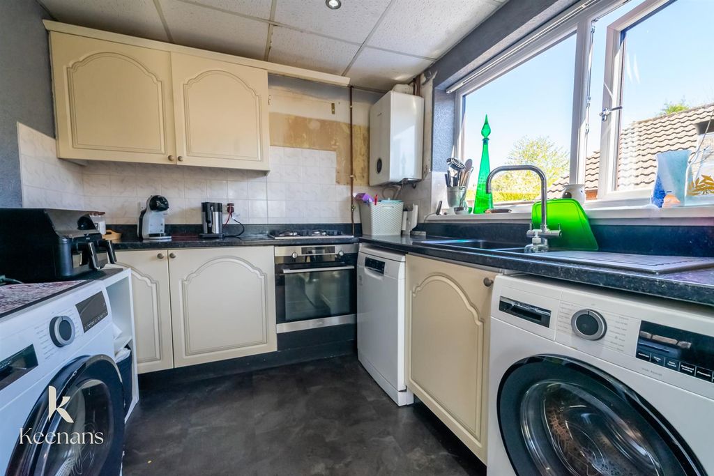 Property photo 3 of 20 Stone Hill-4.Jpg