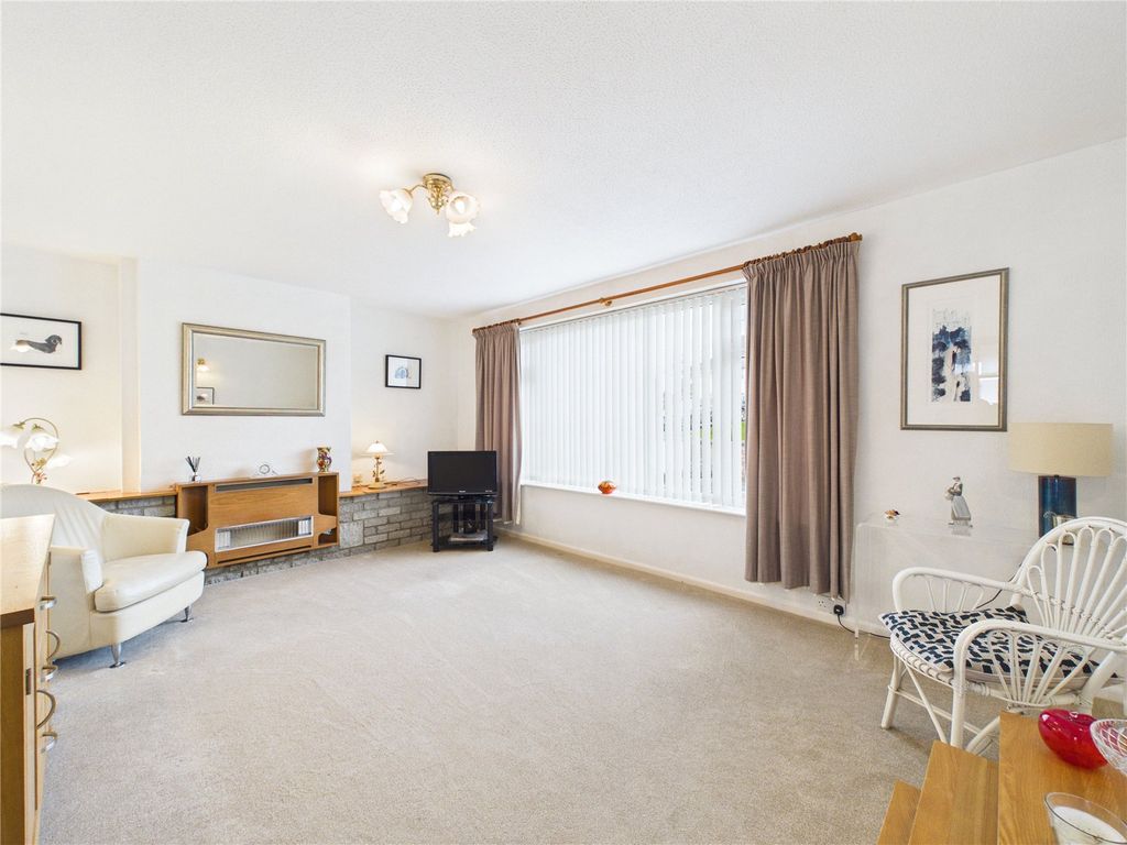 Property photo 2 of 21 Picture No. 03