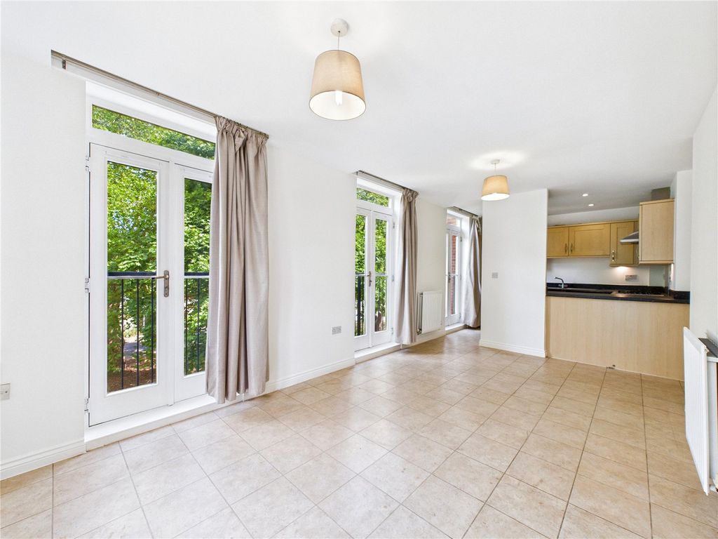 Property photo 2 of 13 Picture No. 19