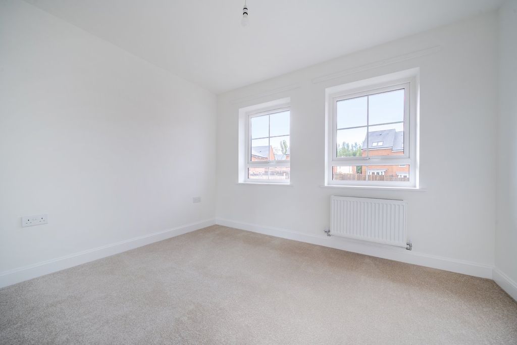 Property photo 3 of 10 Picture 3