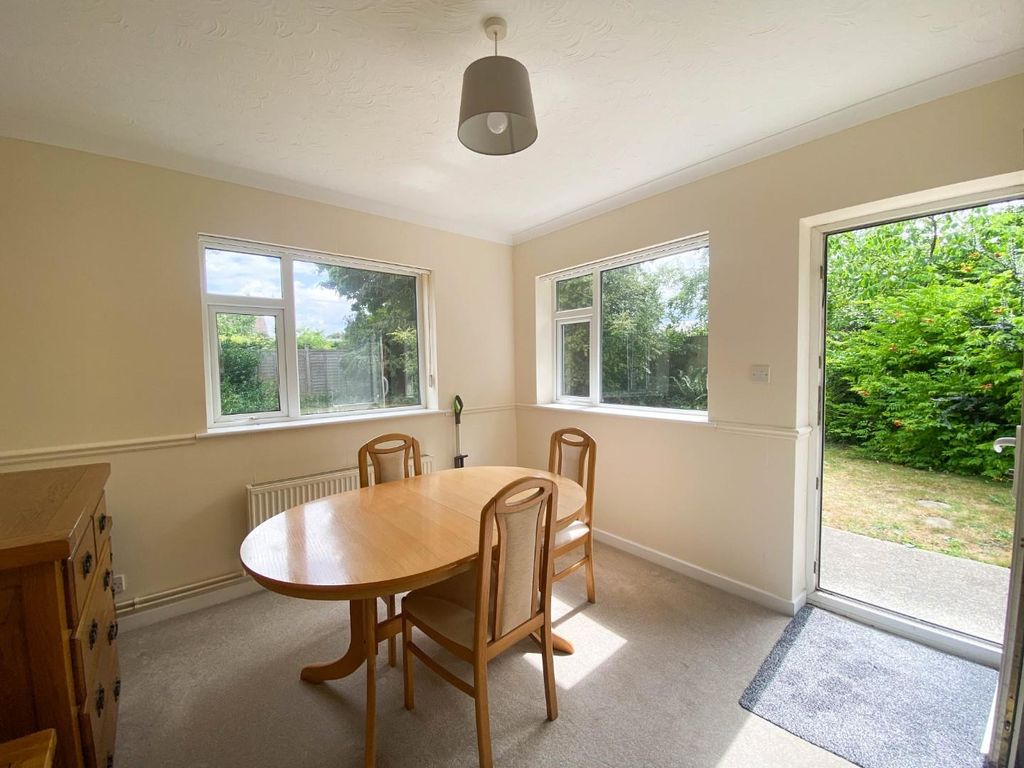 Property photo 3 of 11 Img_8454-2.Jpg
