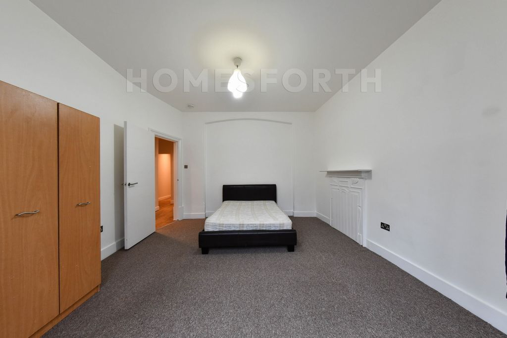 Property photo 3 of 13 Photo 3