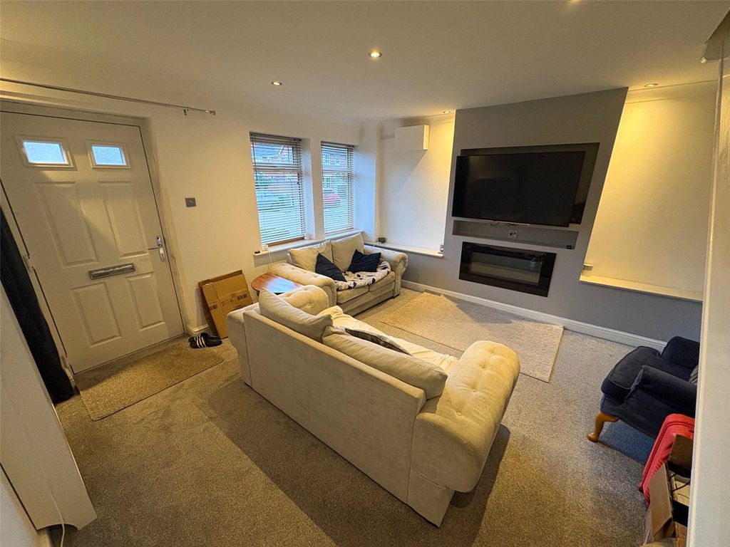 Property photo 3 of 13 Picture No. 08