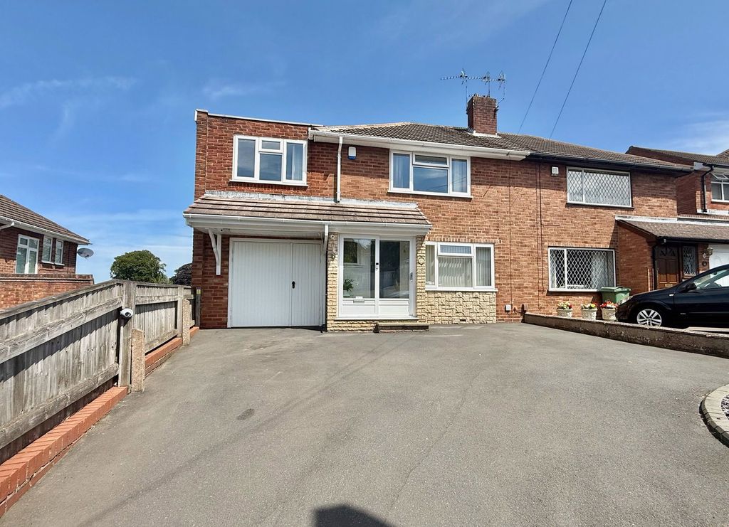 Property photo 1 of 29