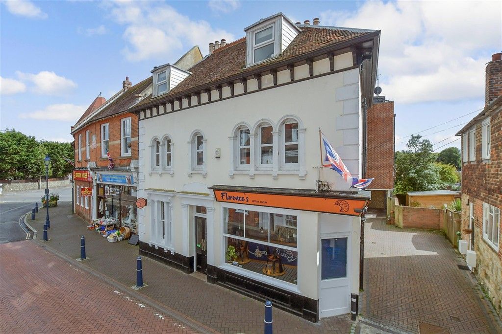 Property photo 1 of 2 External (Web)