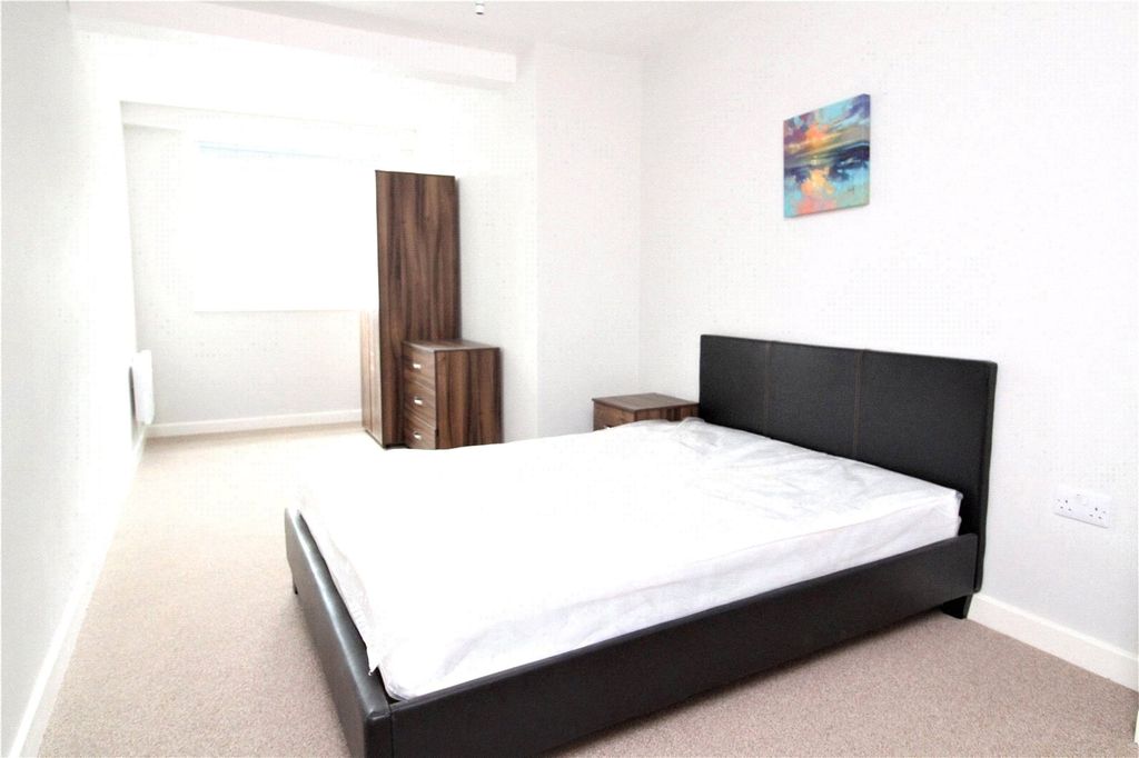 Property photo 2 of 6 Picture No. 02