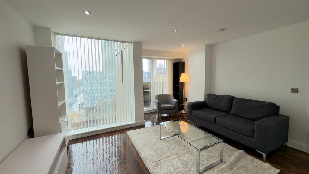 Property photo 2 of 16 7B93Fc65-Ddcc-4648-932B-B364331A847F.Jpeg