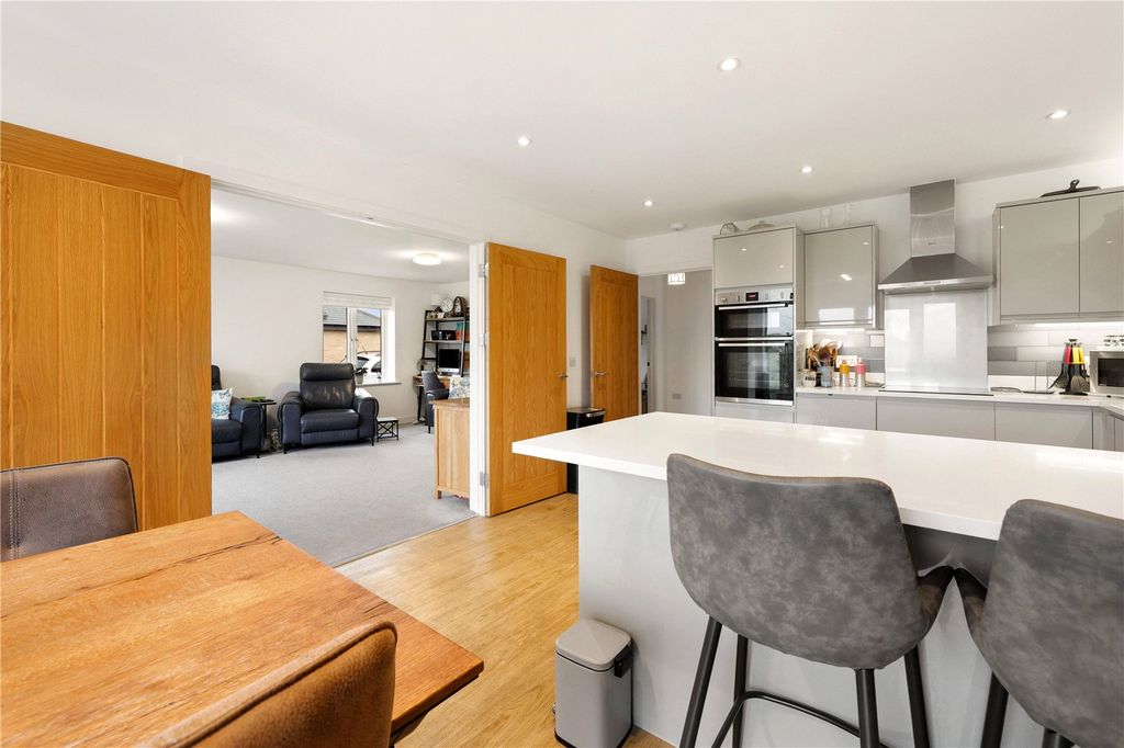 Property photo 2 of 22 Picture 2