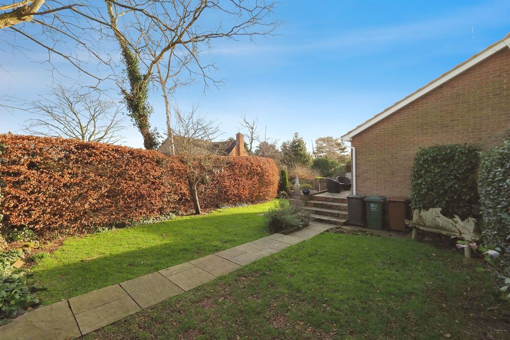 Property photo 3 of 20