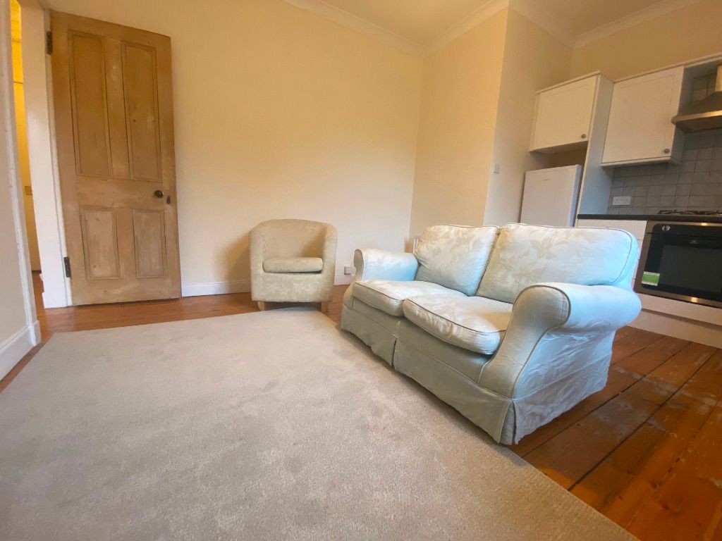 Property photo 2 of 7 Photo 2