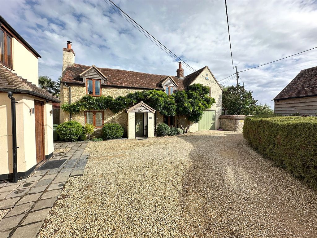 Property photo 1 of 25 Picture No. 38