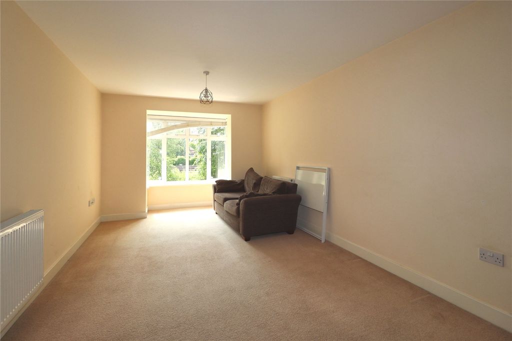Property photo 3 of 7 Picture No. 16