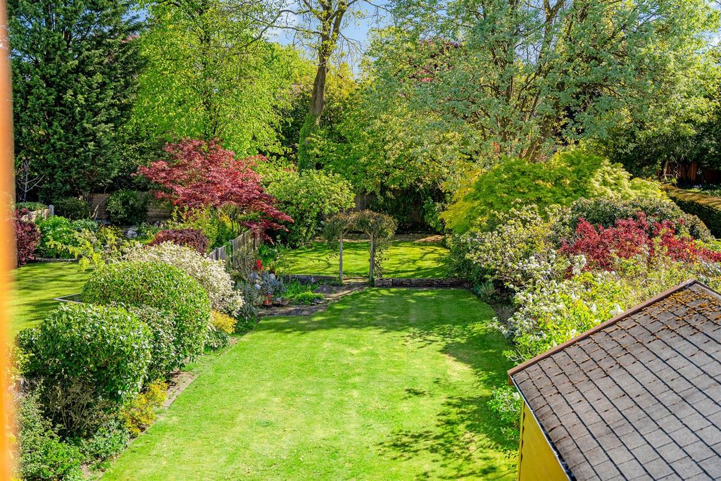 Property photo 3 of 61 Image 3