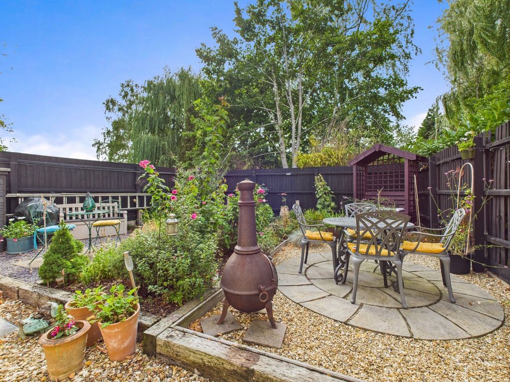 Property photo 3 of 9