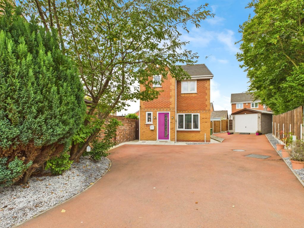 Property photo 1 of 39