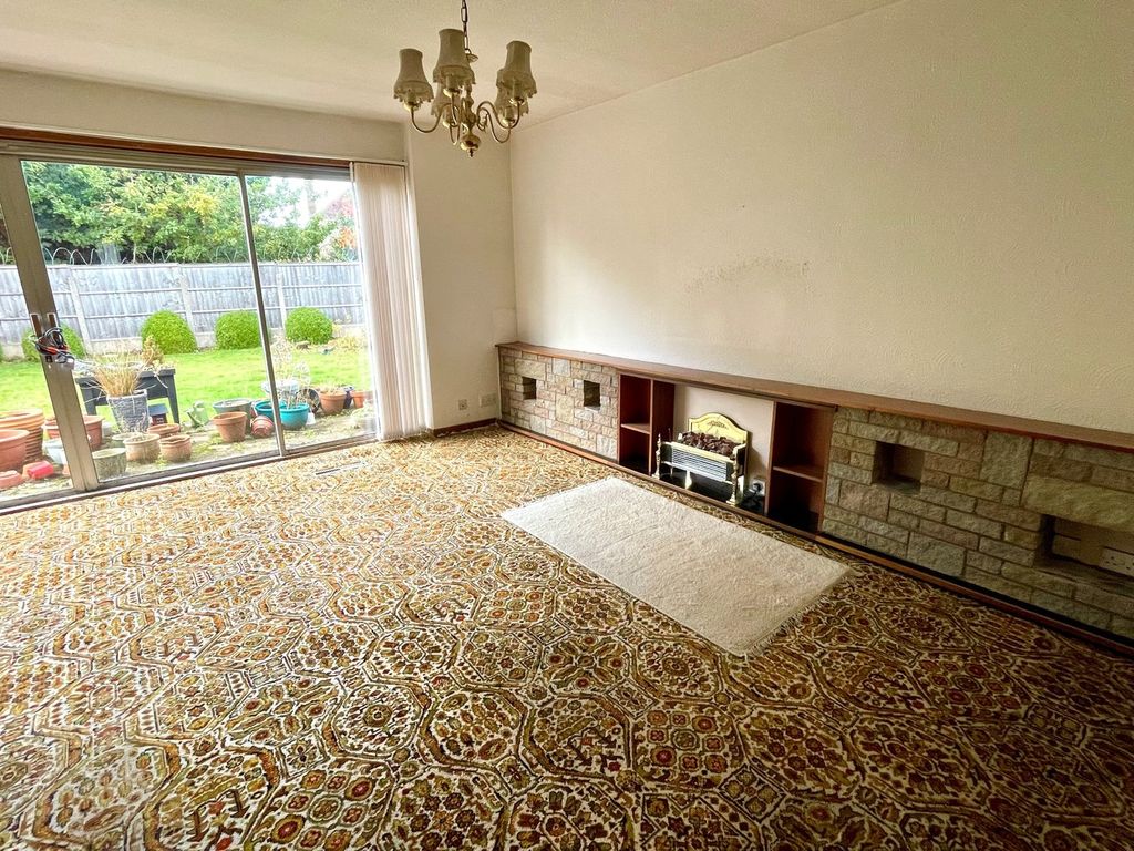 Property photo 2 of 13
