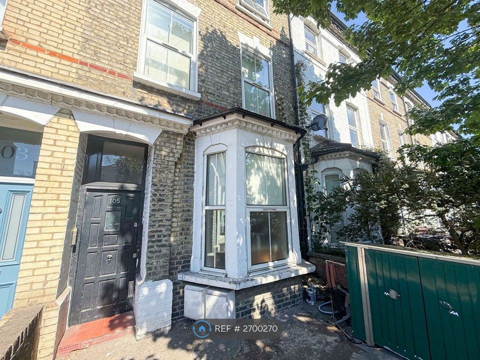 Property photo 2 of 11