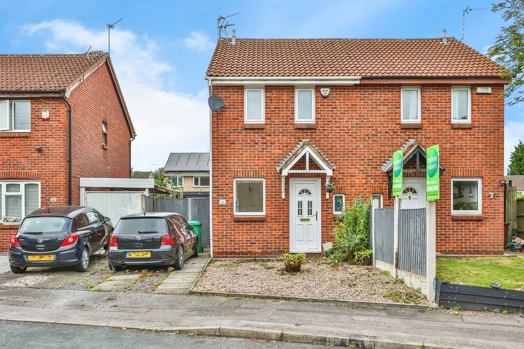 Property photo 1 of 17