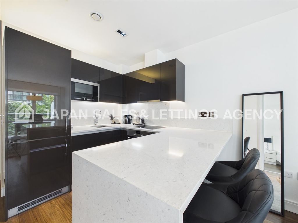 Property photo 1 of 11 Cam04401G0-Pr0162-Still006.Jpg
