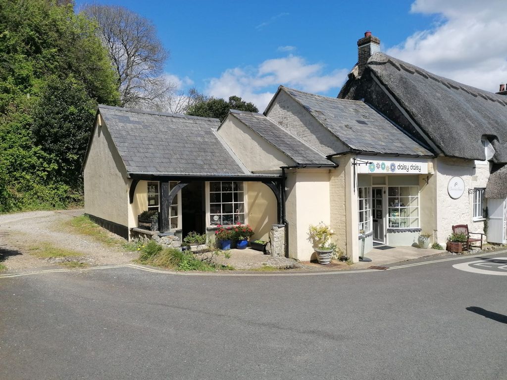 Property photo 1 of 4