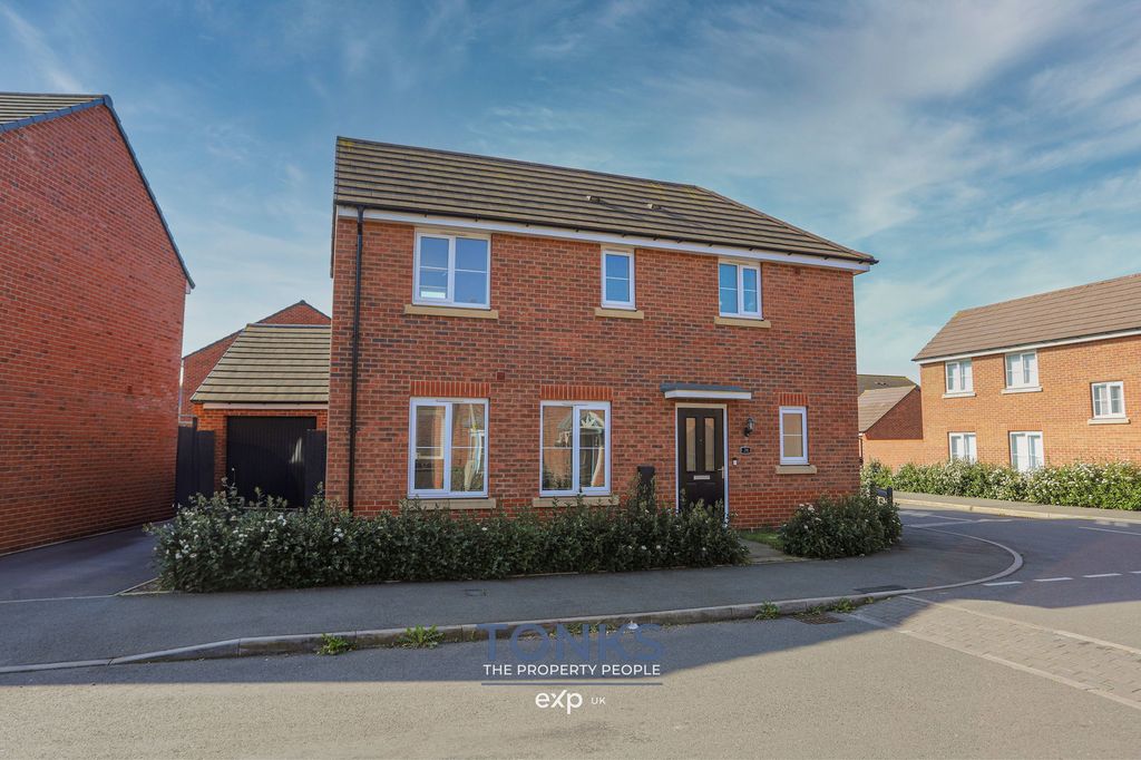 Property photo 1 of 21