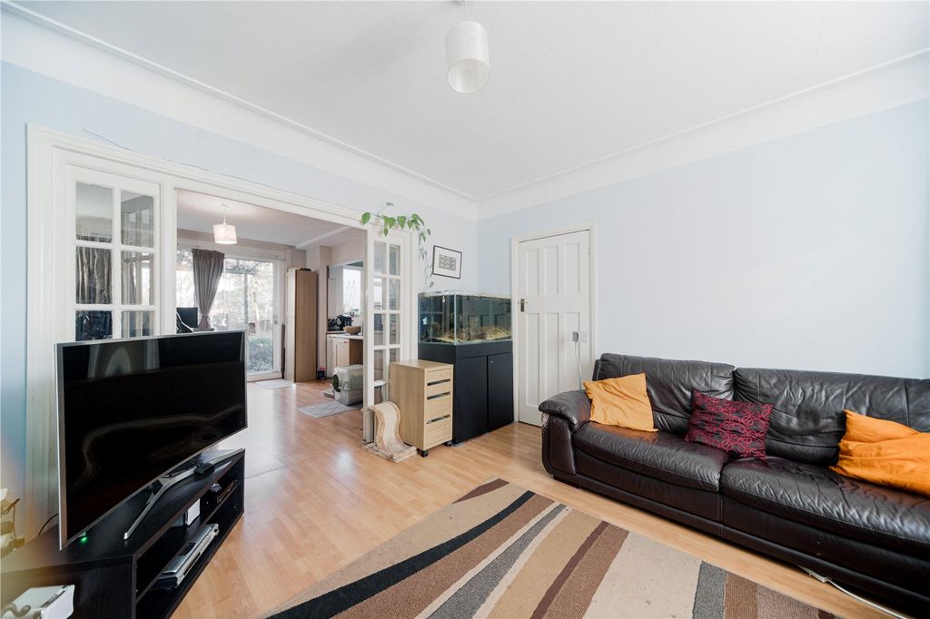 Property photo 3 of 15 Picture No. 43