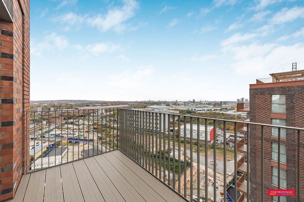 Property photo 3 of 10 Picture No. 07