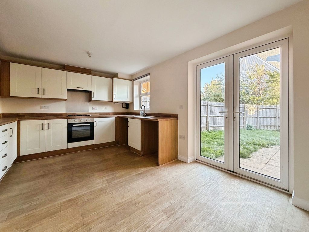 Property photo 3 of 13 Kitchen/Diner