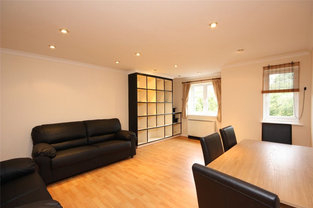 Property photo 2 of 7 Picture No. 08