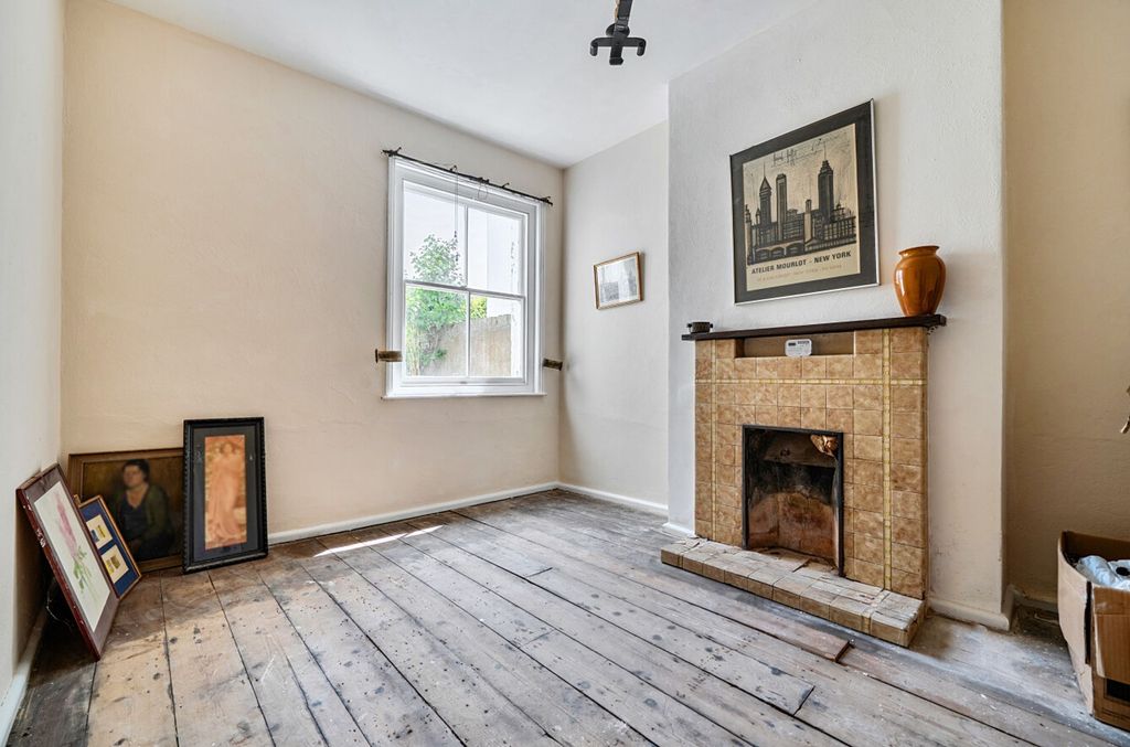 Property photo 3 of 15