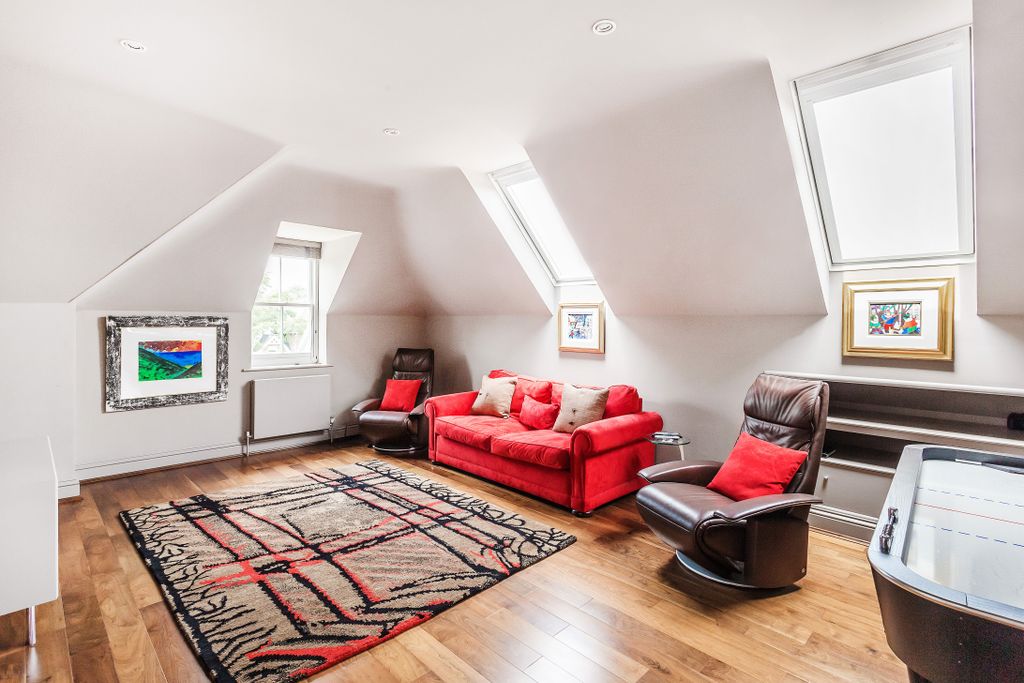 Additional image 17 of 7 bed property for saleNew Road, Esher, Surrey KT10